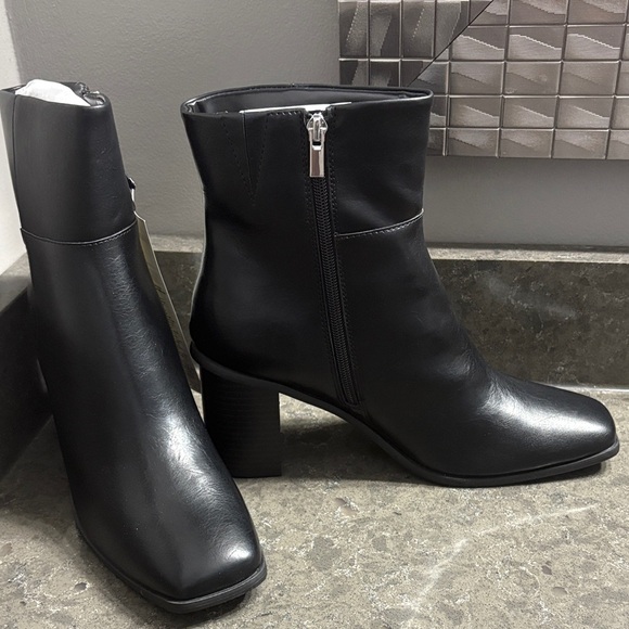 Black Leather Ankle Boots - Picture 4 of 13